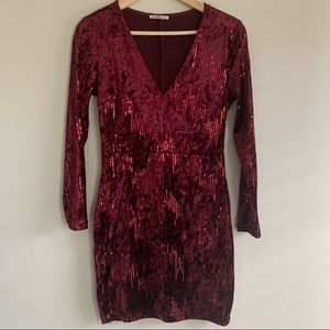 Long Sleeve V-Neck Bodycon Dress